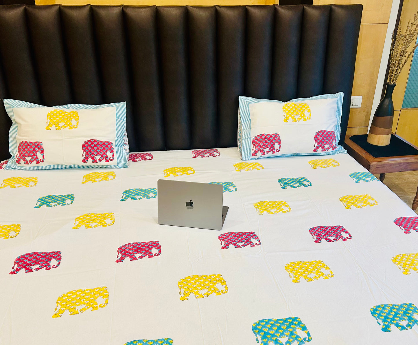 ELEPHANT GALORE HANDBLOCK BEDSHEET