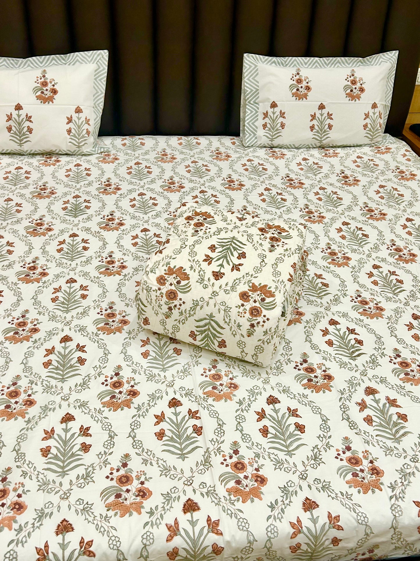 HANDBLOCK PRINT PURE MULMUL COTTON QUILT
