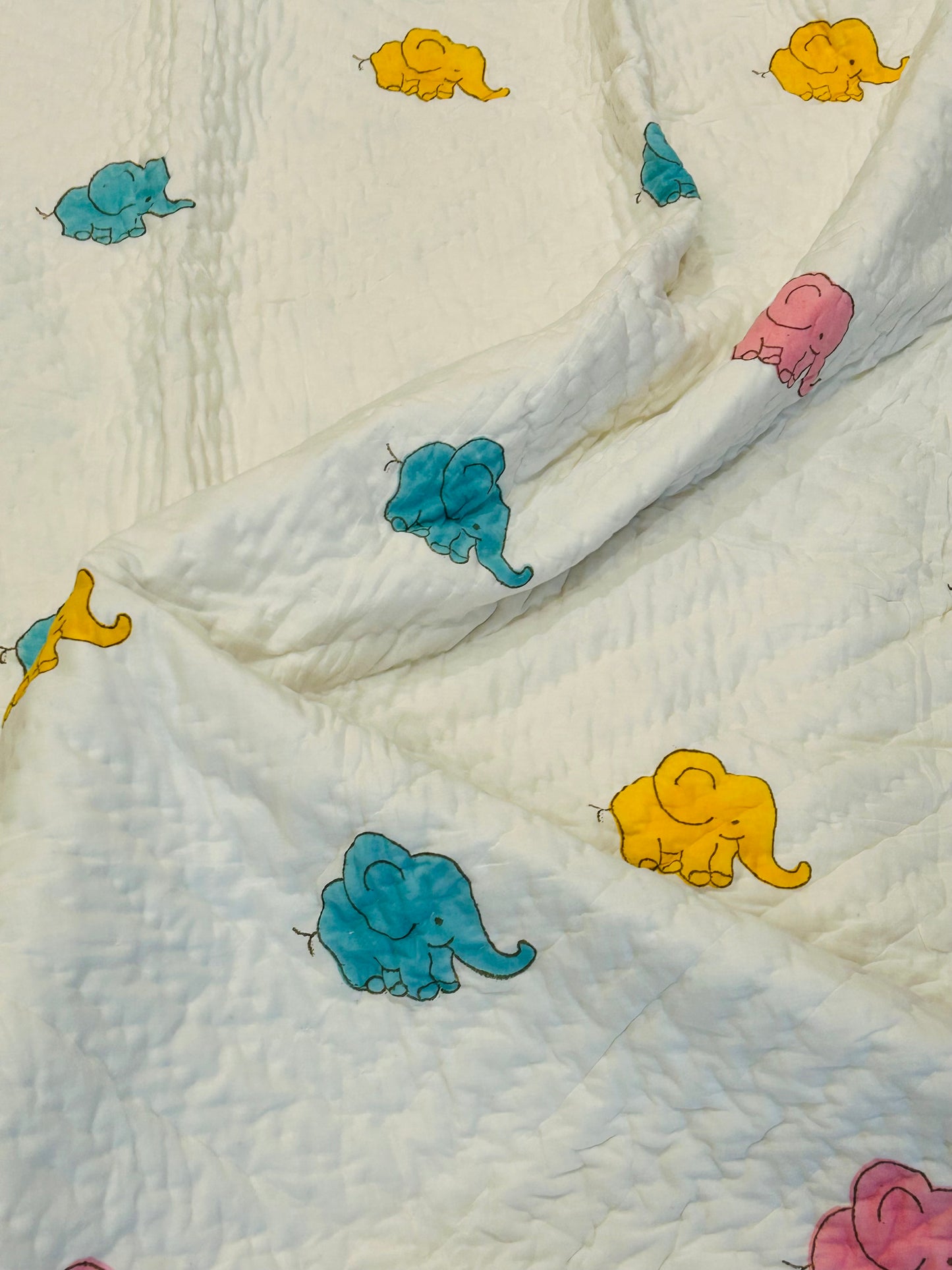 PLAYFUL BABY ELEPHANT PURE HANDBLOCK MULMUL COTTON QUILT