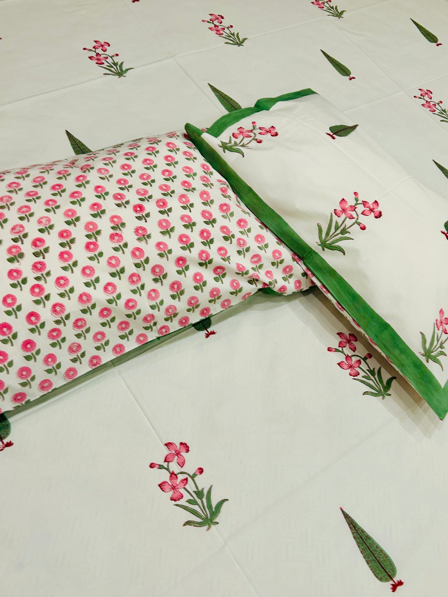 PINK FLORAL PARADISE HANDBLOCK BEDSHEET