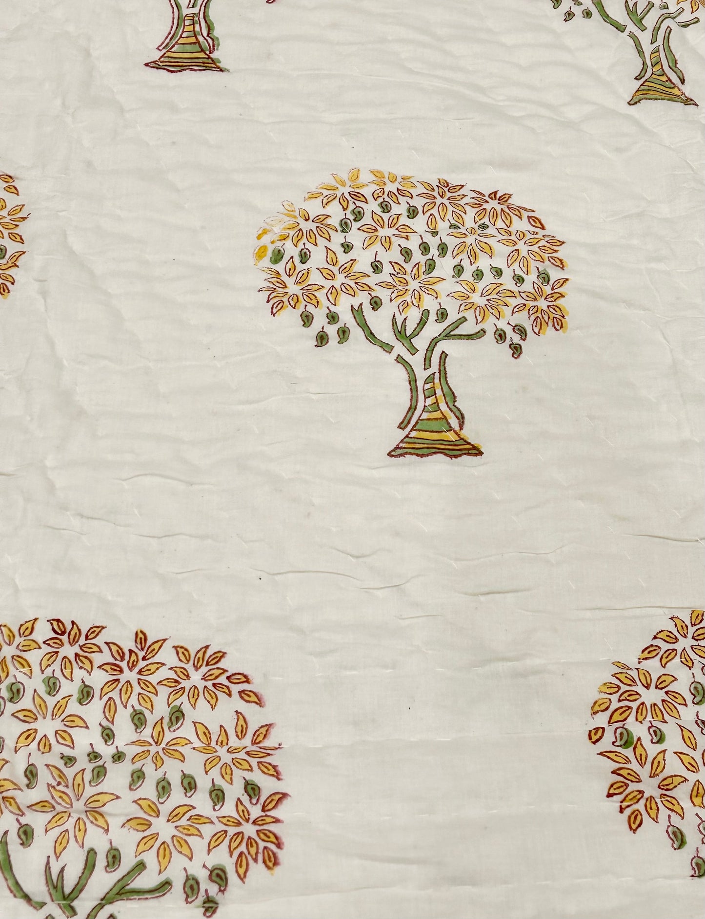 YELLOW WISHING TREE PURE HANDBLOCK MULMUL COTTON QUILT